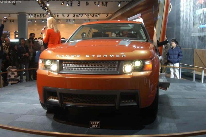 2004 Land Rover Range Stormer Concept